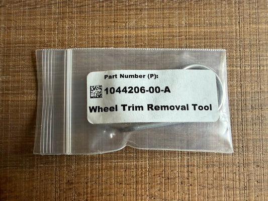 Wheel Trim Removal Tool – Reference 1044206-00-A